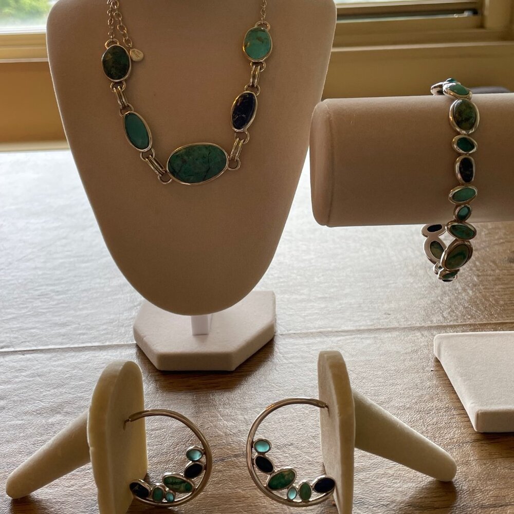 Barse Turquoise, Lapis and Green Glass necklace, bracelet and earrings set - Picture 2 of 16